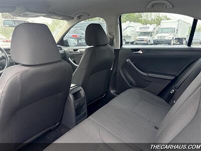 2016 Volkswagen Jetta 1.4T S   - Photo 13 - Roselle, IL 60172