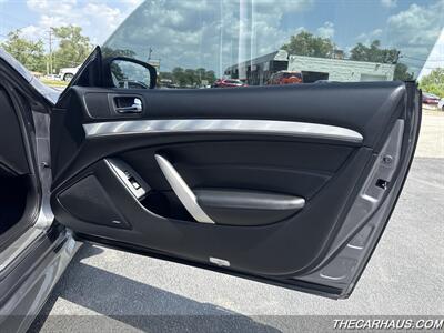 2013 INFINITI G37 Coupe IPL   - Photo 17 - Roselle, IL 60172