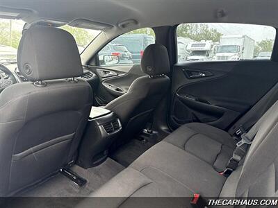 2019 Chevrolet Malibu LT   - Photo 13 - Roselle, IL 60172