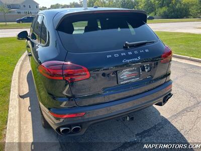 2015 Porsche Cayenne S   - Photo 3 - Naperville, IL 60565