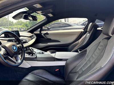 2016 BMW i8   - Photo 10 - Roselle, IL 60172