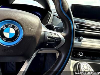 2016 BMW i8   - Photo 22 - Roselle, IL 60172