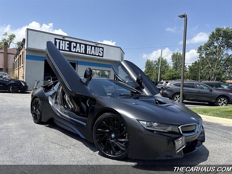 2016 BMW i8  