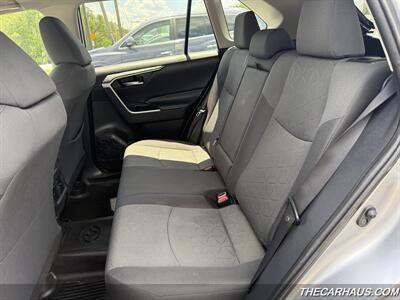 2020 Toyota RAV4 XLE   - Photo 28 - Roselle, IL 60172