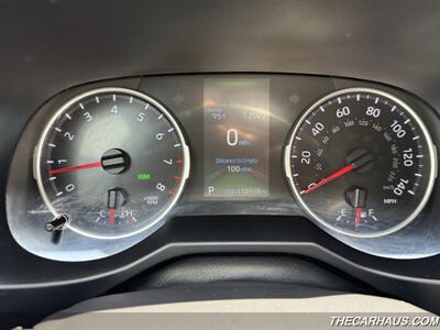 2020 Toyota RAV4 XLE   - Photo 9 - Roselle, IL 60172