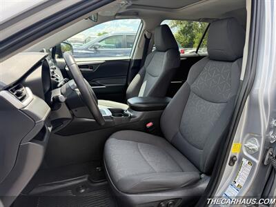 2020 Toyota RAV4 XLE   - Photo 23 - Roselle, IL 60172