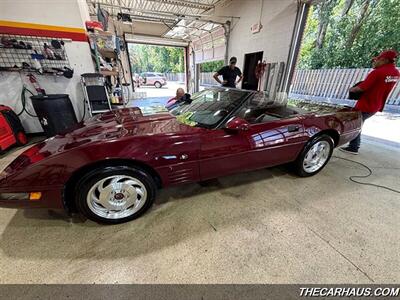 1993 Chevrolet Corvette 40th Anniversary   - Photo 32 - Roselle, IL 60172