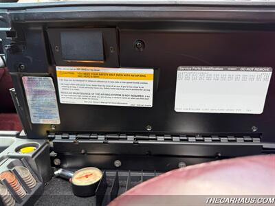 1993 Chevrolet Corvette 40th Anniversary   - Photo 15 - Roselle, IL 60172