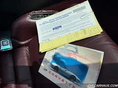 1993 Chevrolet Corvette 40th Anniversary   - Photo 33 - Roselle, IL 60172