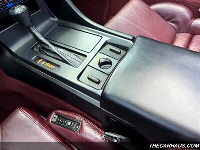 1993 Chevrolet Corvette 40th Anniversary   - Photo 14 - Roselle, IL 60172
