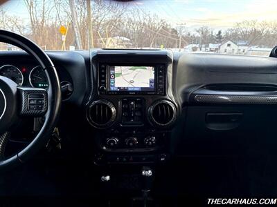 2012 Jeep Wrangler Unlimited Sahara   - Photo 25 - Roselle, IL 60172