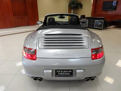 2006 Porsche 911 Carrera S   - Photo 8 - San Diego, CA 92126