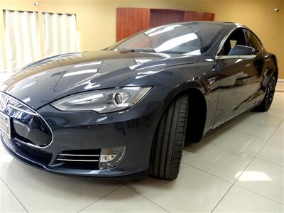 2014 Tesla Model S P85D  Panoramic Roof - Photo 10 - San Diego, CA 92126