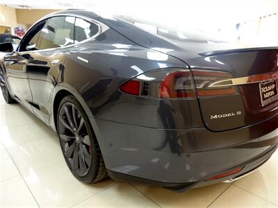 2014 Tesla Model S P85D  Panoramic Roof - Photo 12 - San Diego, CA 92126