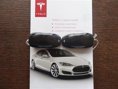 2014 Tesla Model S P85D  Panoramic Roof - Photo 3 - San Diego, CA 92126