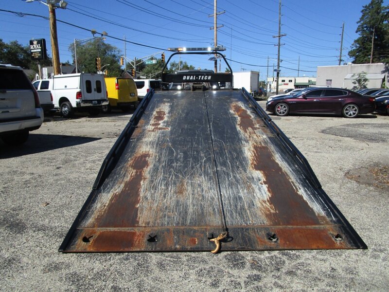2022 Ford F-550 Super Duty FLATBED TOW TRUCK - Photo 8 - Haddon Twp, NJ 08107