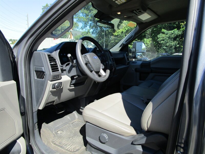 2022 Ford F-550 Super Duty FLATBED TOW TRUCK - Photo 22 - Haddon Twp, NJ 08107