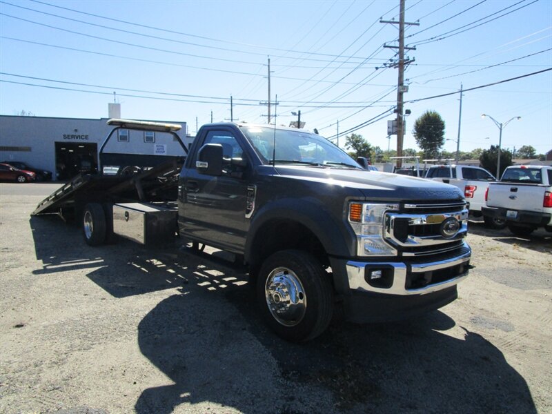2022 Ford F-550 Super Duty Chassis Cab XL