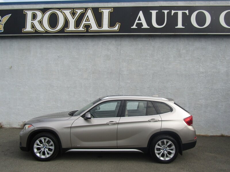 2014 BMW X1 AWD, NAV,PREM PKG,CONV PKG,RVC,SILVER CERTIFIED - Photo 4 - Haddon Twp, NJ 08107