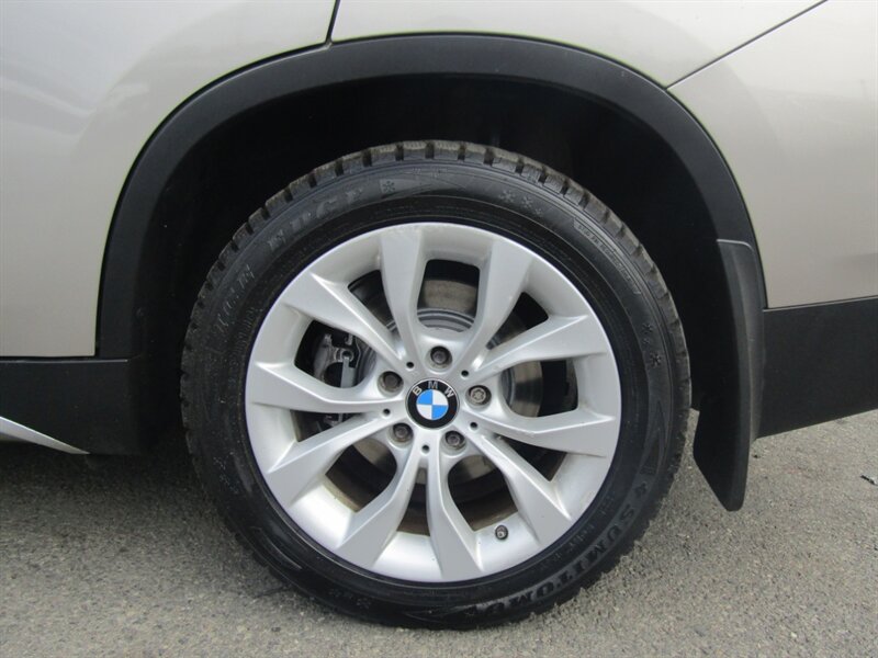 2014 BMW X1 AWD, NAV,PREM PKG,CONV PKG,RVC,SILVER CERTIFIED - Photo 38 - Haddon Twp, NJ 08107