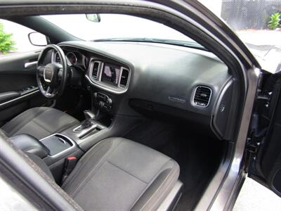 2019 Dodge Charger SXT,CONV PKG,RVC,SIVER CERTIFIED   - Photo 42 - Haddon Twp, NJ 08107