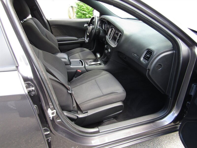 2019 Dodge Charger SXT,CONV PKG,RVC,SIVER CERTIFIED - Photo 41 - Haddon Twp, NJ 08107