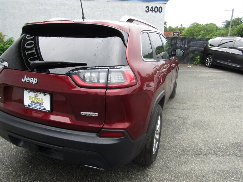 2019 Jeep Cherokee AWD,CONV PKG,RVC,SILVER CERTIFIED - Photo 33 - Haddon Twp, NJ 08107