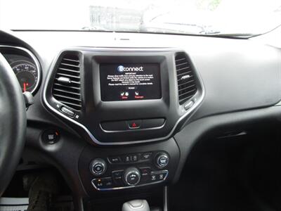 2019 Jeep Cherokee AWD,CONV PKG,RVC,SILVER CERTIFIED   - Photo 67 - Haddon Twp, NJ 08107