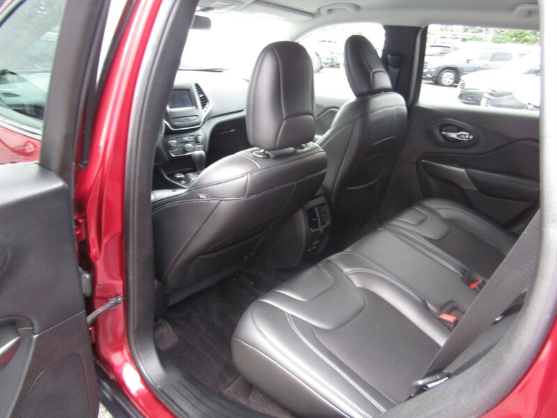 2019 Jeep Cherokee AWD,CONV PKG,RVC,SILVER CERTIFIED - Photo 46 - Haddon Twp, NJ 08107