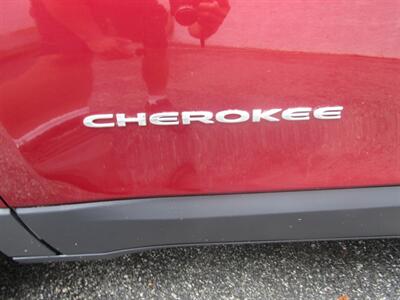 2019 Jeep Cherokee AWD,CONV PKG,RVC,SILVER CERTIFIED   - Photo 21 - Haddon Twp, NJ 08107