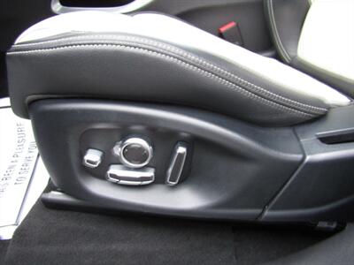 2018 Jaguar F-PACE AWD,R SPORT,NAV,DR.ASST PKG.RVC,SILVER CERTIFIED   - Photo 16 - Haddon Twp, NJ 08107