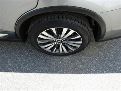 2020 Mitsubishi Outlander SEL,AWD, PREM,TECH PKG,RVC,SILVER CERTIFIED   - Photo 18 - Haddon Twp, NJ 08107