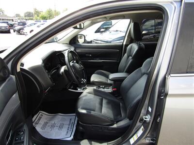 2020 Mitsubishi Outlander SEL,AWD, PREM,TECH PKG,RVC,SILVER CERTIFIED   - Photo 36 - Haddon Twp, NJ 08107