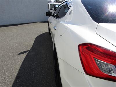 2014 Maserati Ghibli AWD,NAV,CONV PKG,RVC,PWR PKG,SILVER CERTIFIED   - Photo 28 - Haddon Twp, NJ 08107