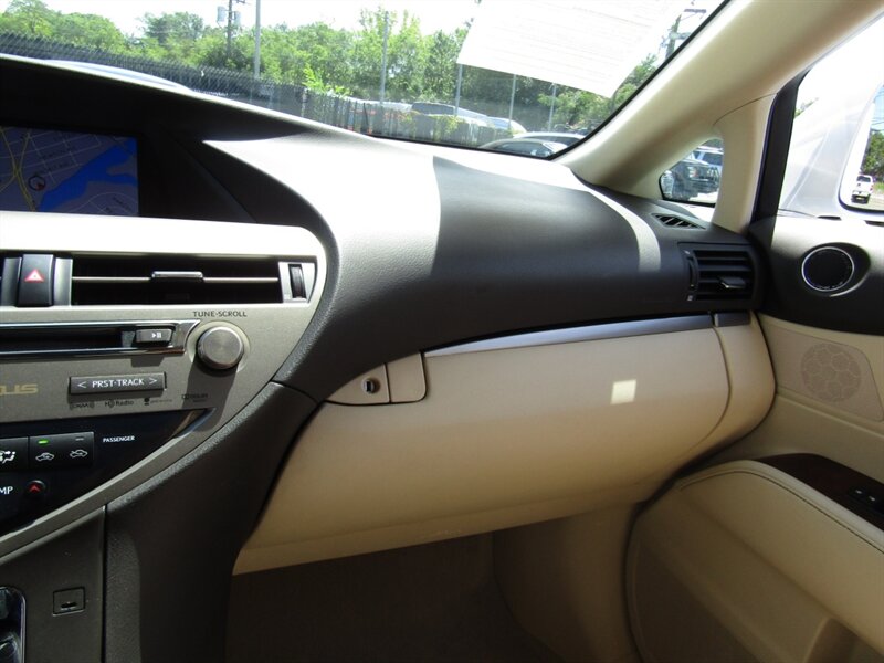 2013 Lexus RX AWD,NAV,PREM PKG,RVC,PWR PKG,SILVER CERTIFIED - Photo 67 - Haddon Twp, NJ 08107