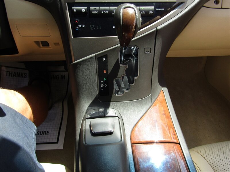 2013 Lexus RX AWD,NAV,PREM PKG,RVC,PWR PKG,SILVER CERTIFIED - Photo 65 - Haddon Twp, NJ 08107