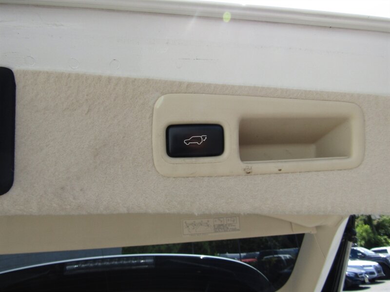 2013 Lexus RX AWD,NAV,PREM PKG,RVC,PWR PKG,SILVER CERTIFIED - Photo 43 - Haddon Twp, NJ 08107