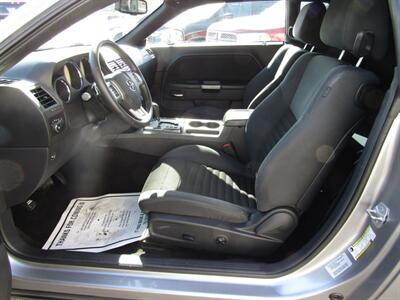 2014 Dodge Challenger R/T,CONV PKG,RVC,SILVER CERTIFIED   - Photo 11 - Haddon Twp, NJ 08107