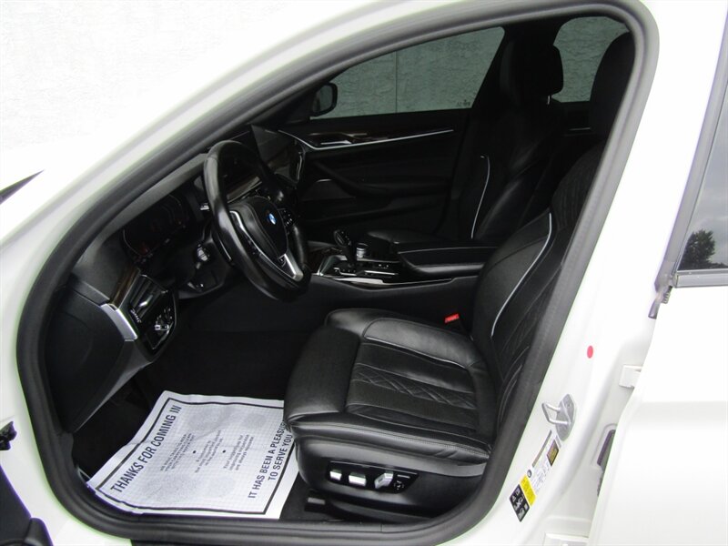 2021 BMW AWD,NAV,DR.ASST PKG,SPORT PKG,RVC,SILVER CERTIFIED 540IX - Photo 14 - Haddon Twp, NJ 08107
