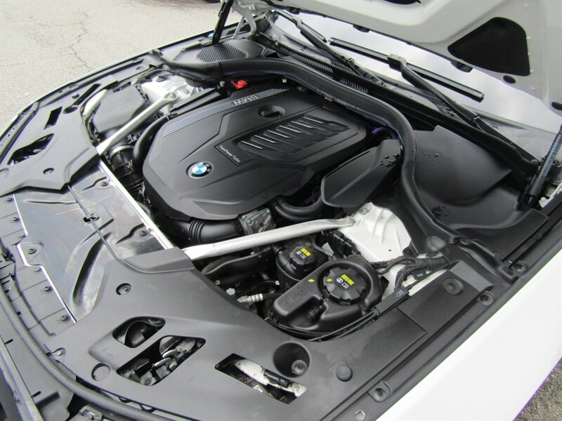 2021 BMW AWD,NAV,DR.ASST PKG,SPORT PKG,RVC,SILVER CERTIFIED 540IX - Photo 44 - Haddon Twp, NJ 08107