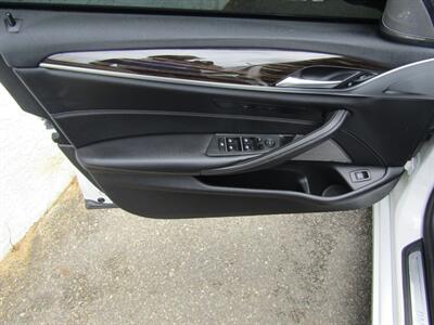 2021 BMW AWD,NAV,DR.ASST PKG,SPORT PKG,RVC,SILVER CERTIFIED 540IX - Photo 11 - Haddon Twp, NJ 08107