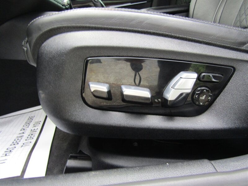 2021 BMW AWD,NAV,DR.ASST PKG,SPORT PKG,RVC,SILVER CERTIFIED 540IX - Photo 13 - Haddon Twp, NJ 08107