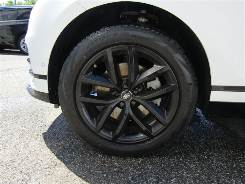 2024 Land Rover Range Rover Velar AWD.TECH PKG,DYNAMIC HANDLING PKG,COMFORT PKG, - Photo 34 - Haddon Twp, NJ 08107