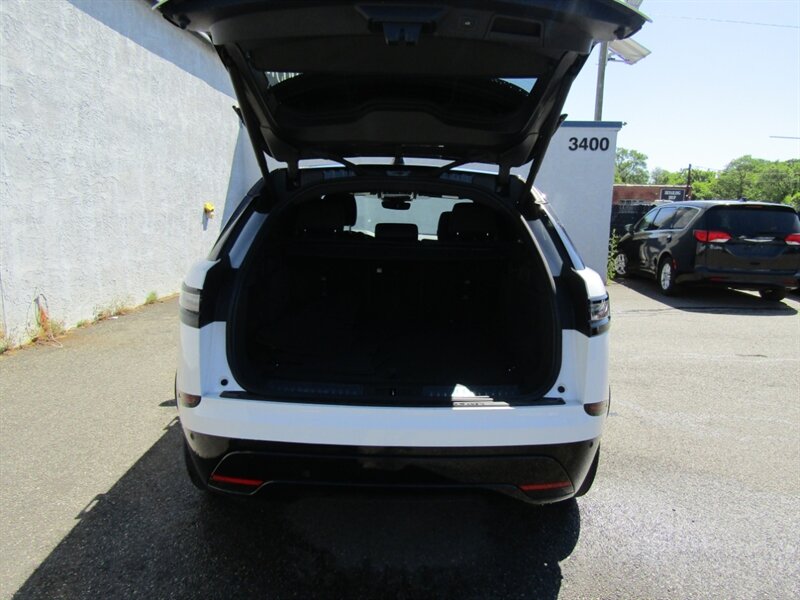 2024 Land Rover Range Rover Velar AWD.TECH PKG,DYNAMIC HANDLING PKG,COMFORT PKG, - Photo 9 - Haddon Twp, NJ 08107