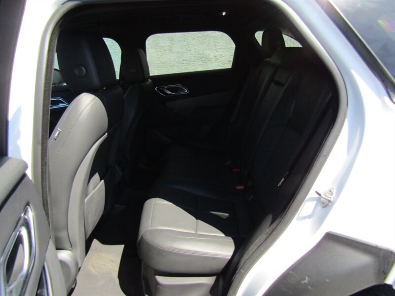 2024 Land Rover Range Rover Velar AWD.TECH PKG,DYNAMIC HANDLING PKG,COMFORT PKG, - Photo 16 - Haddon Twp, NJ 08107