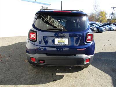 2017 Jeep Renegade TRAILHAWK,AWD,CONV PKG,NAV,RVC,SILVER CERTIFIED   - Photo 6 - Haddon Twp, NJ 08107