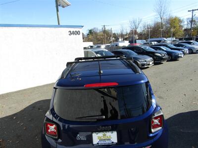 2017 Jeep Renegade TRAILHAWK,AWD,CONV PKG,NAV,RVC,SILVER CERTIFIED   - Photo 10 - Haddon Twp, NJ 08107