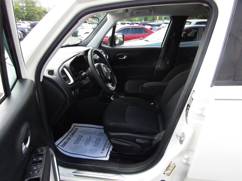 2018 Jeep Renegade SPORT,4X4, PKG,CONV PKG,SILVER CERTIFIED - Photo 37 - Haddon Twp, NJ 08107
