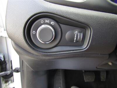 2018 Jeep Renegade SPORT,4X4, PKG,CONV PKG,SILVER CERTIFIED   - Photo 51 - Haddon Twp, NJ 08107