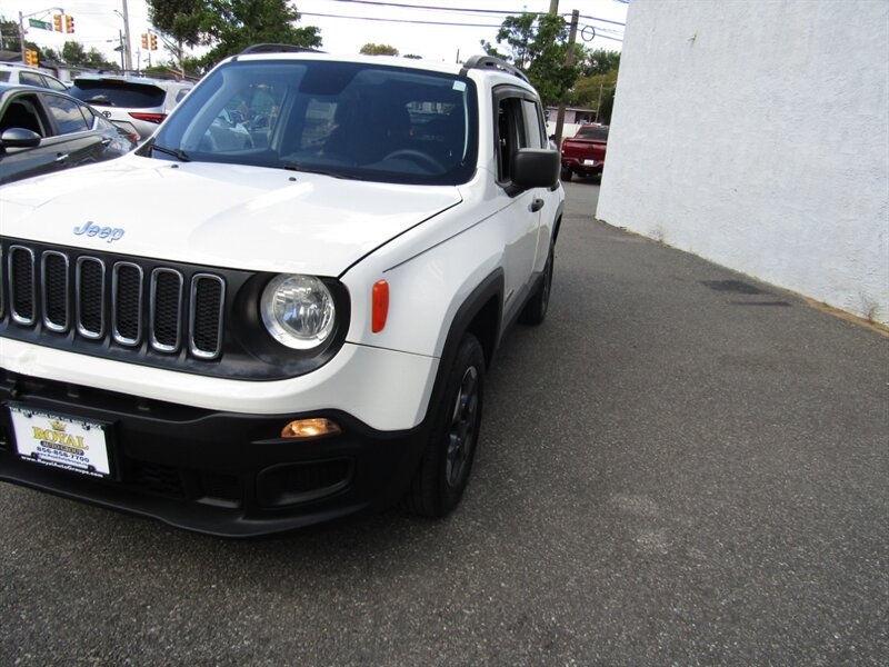 2018 Jeep Renegade SPORT,4X4, PKG,CONV PKG,SILVER CERTIFIED - Photo 21 - Haddon Twp, NJ 08107